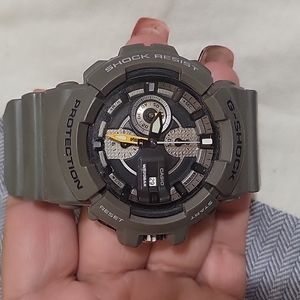 G shock watch